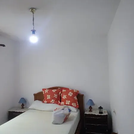 Rosalia Quarto em Acomodações Particulares *